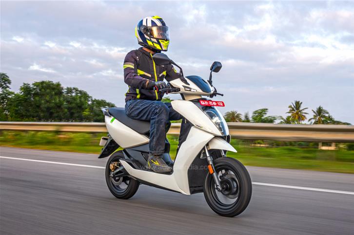 Ather 450S price, battery, charging time, features, handling: first ride review.